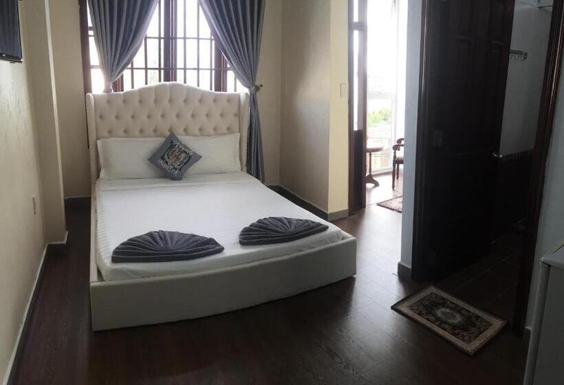 هتل Hành Tinh Xanh 1