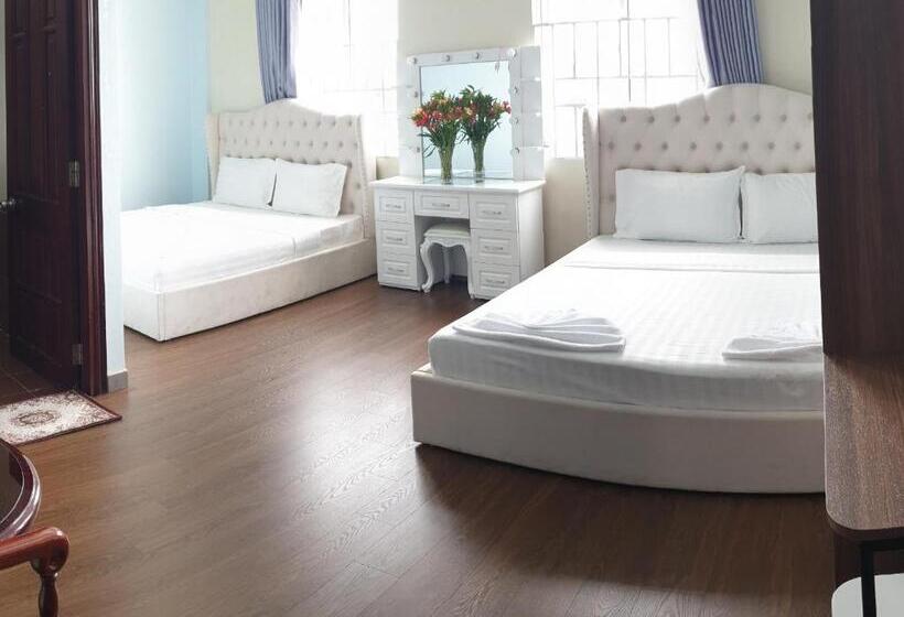 هتل Hành Tinh Xanh 1