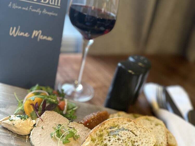 فندق The White Bull