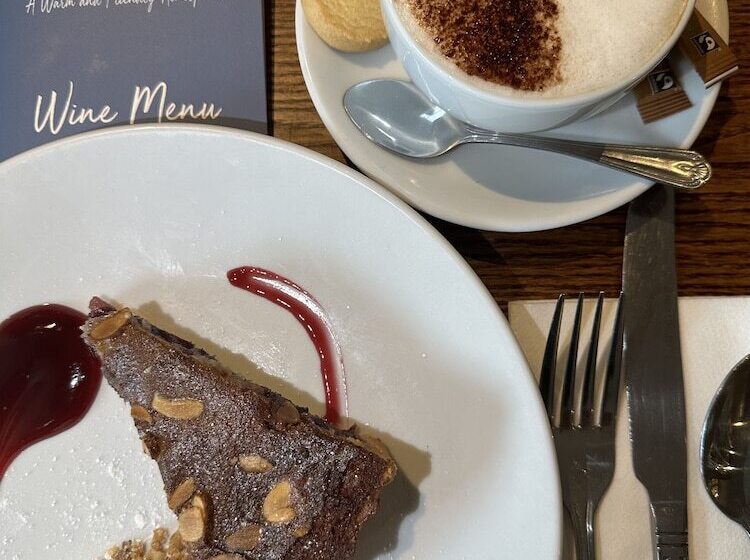 فندق The White Bull