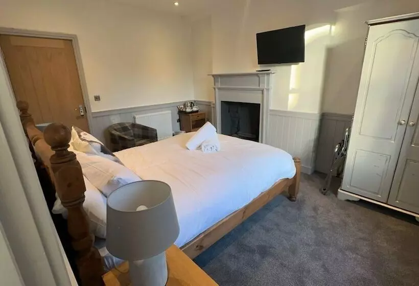 Hotelli The White Bull