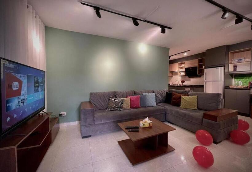 شقة فاخرة الشميساني غرفة او غرفتين او ثلاث