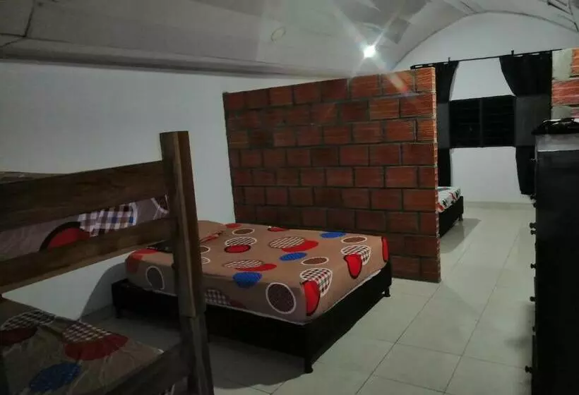 Aamiaismajoitus (B&B) Casa De Relajación Lowcost Centro Catedral Lujos ,piscna,aireacondicio