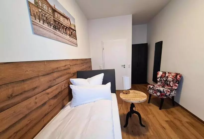 Hotelli Gleis 3viertel Jena