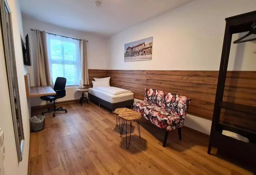 Hotelli Gleis 3viertel Jena