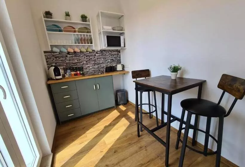 Hotelli Gleis 3viertel Jena