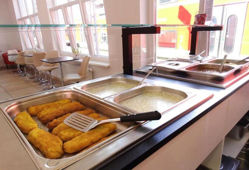 Hotel Gleis 3viertel Jena