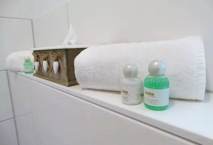 Hotelli Gleis 3viertel Jena