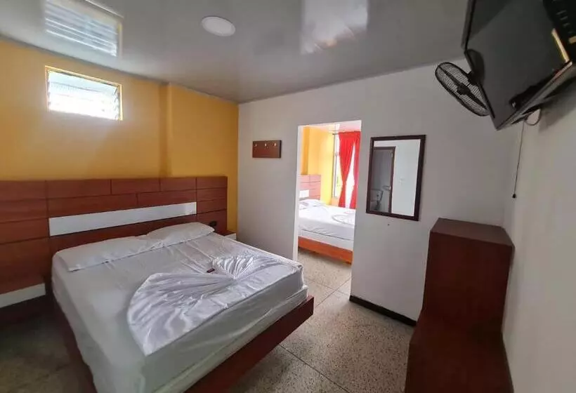 هتل Las Corocoras Del Llano