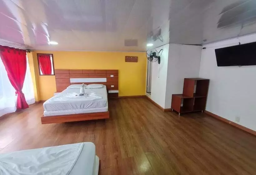 هتل Las Corocoras Del Llano