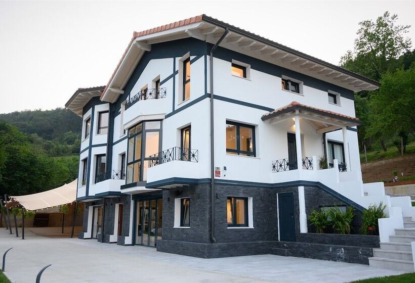 فندق Neguetxea Boutique Guest House