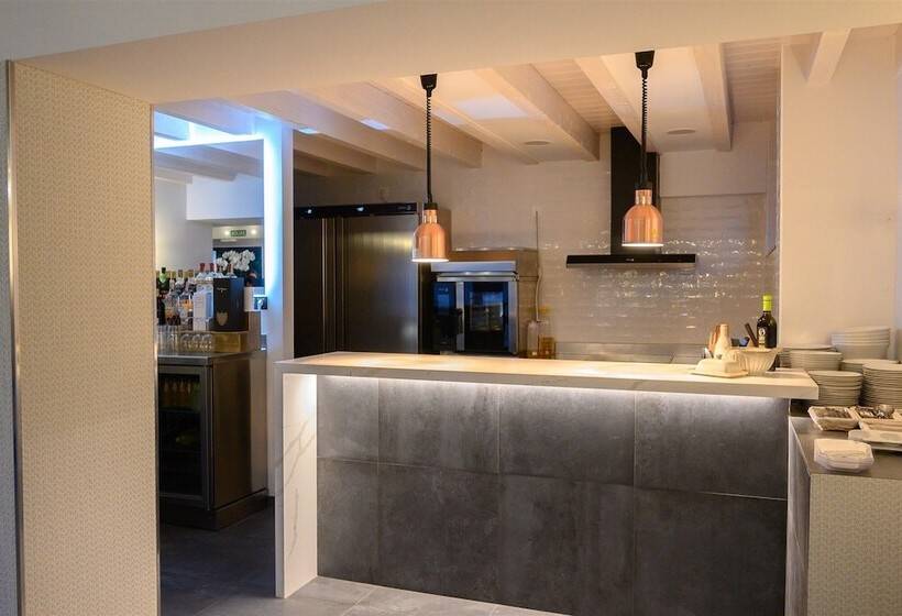 فندق Neguetxea Boutique Guest House