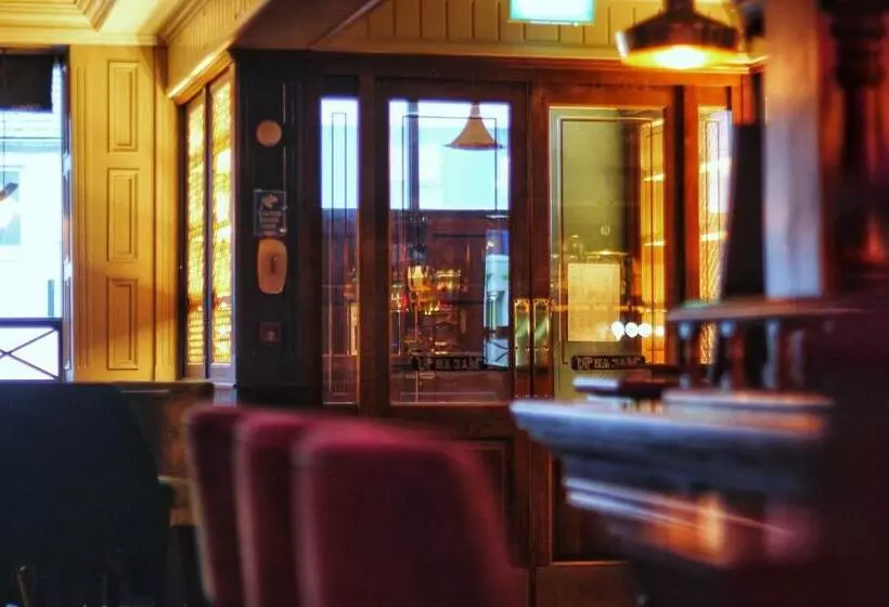 ホテル Pv Fallons