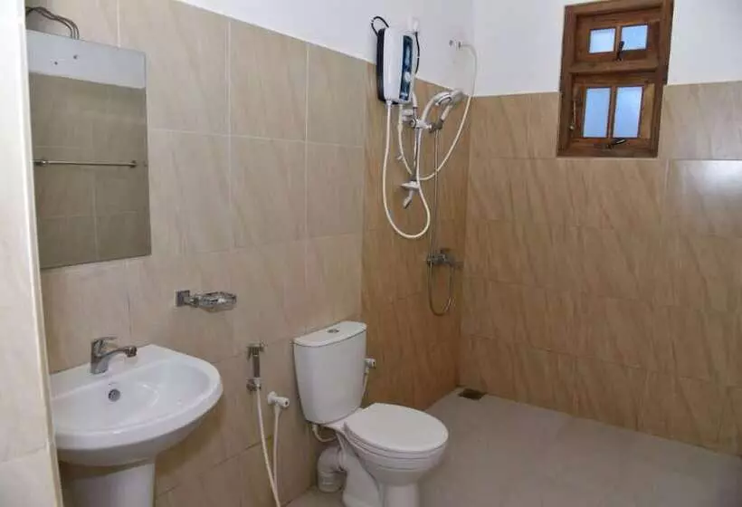 Hotelli Red Lotus Holiday Resort