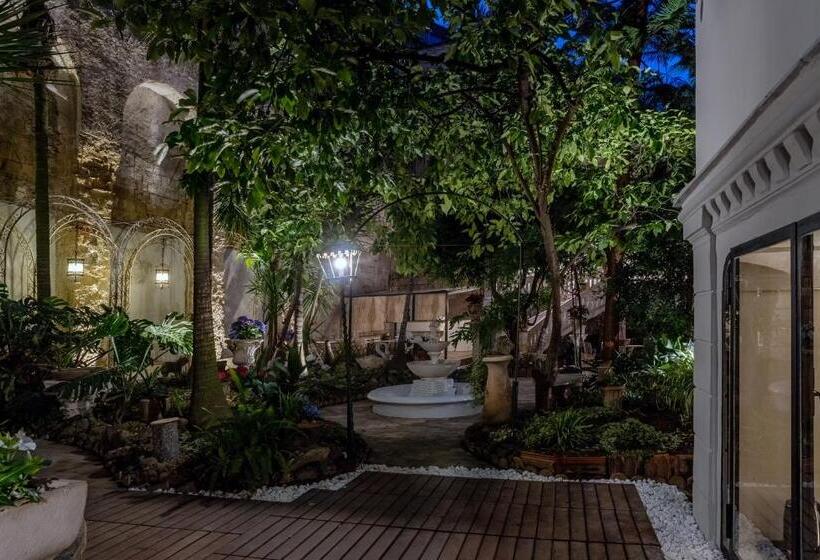 پانسیون Artemisia Domus Giardino