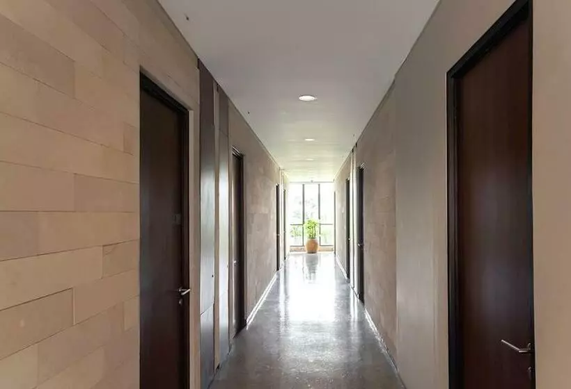 ペンション The Heritage Karawaci