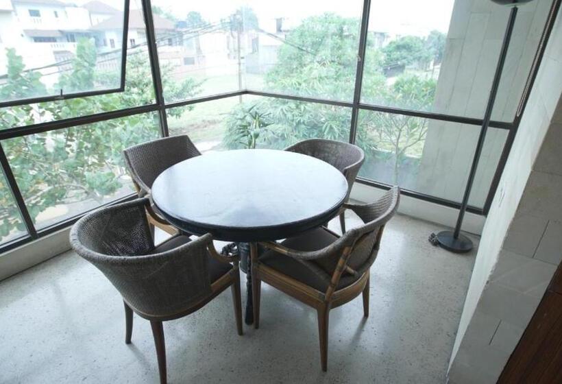 بنسيون The Heritage Karawaci