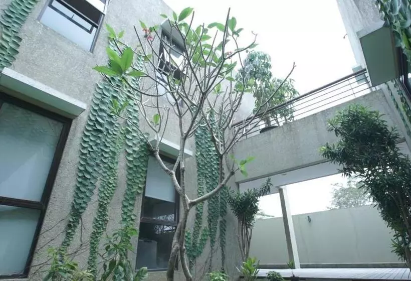 ペンション The Heritage Karawaci