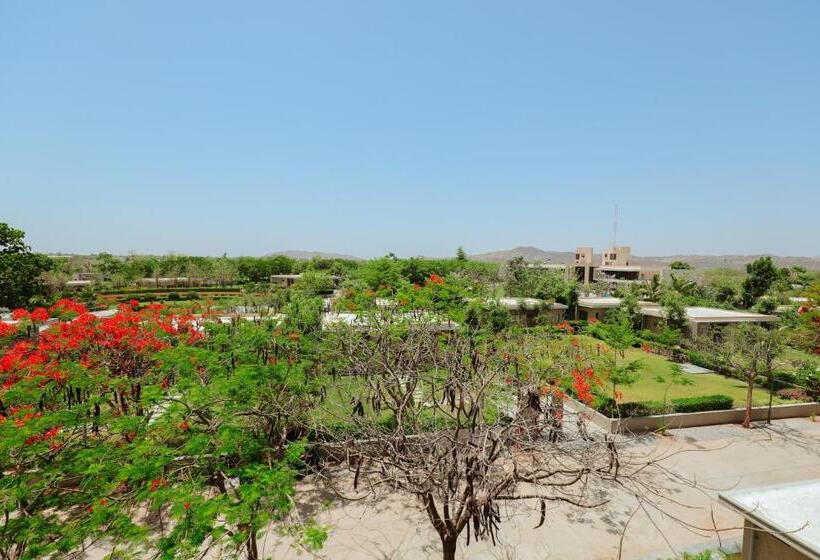 リゾートホテル Club Heaven Palanpur