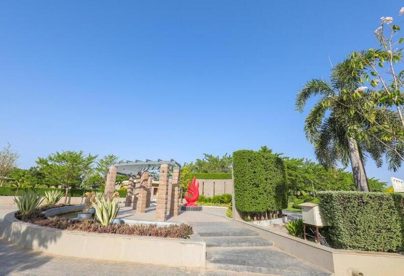 リゾートホテル Club Heaven Palanpur