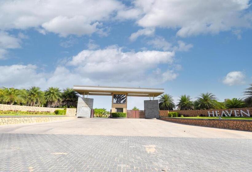 リゾートホテル Club Heaven Palanpur