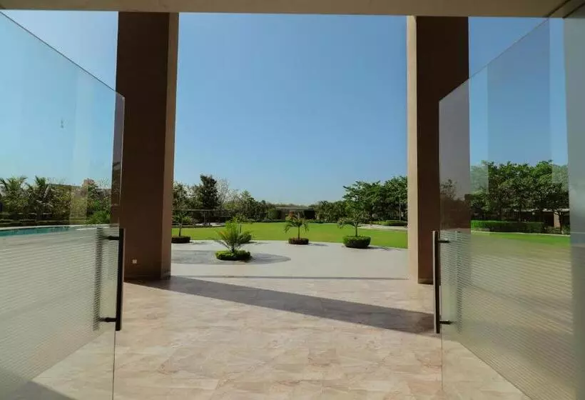 Lomakeskus Club Heaven Palanpur