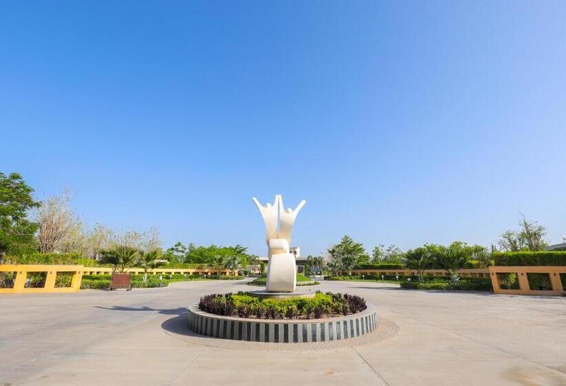 リゾートホテル Club Heaven Palanpur