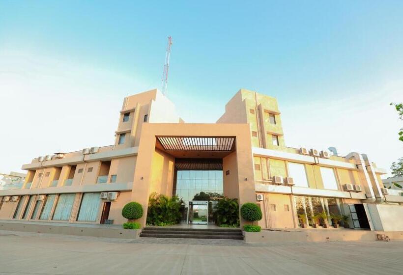 リゾートホテル Club Heaven Palanpur