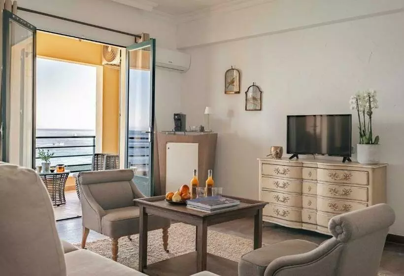 Surplage Hotel Cavalière