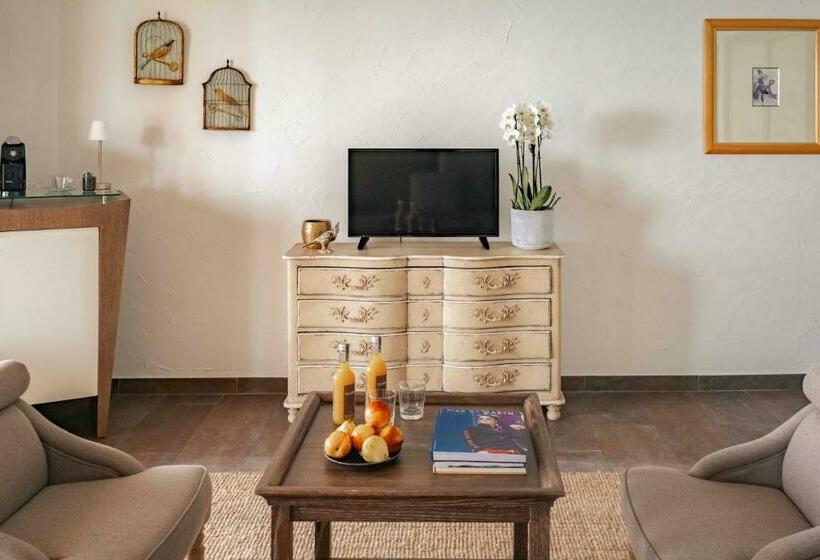 Surplage Hotel Cavalière