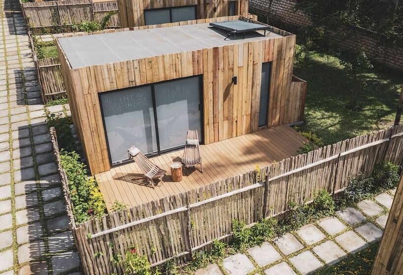 هتل Lalagalu   Beachfront Ecocabins