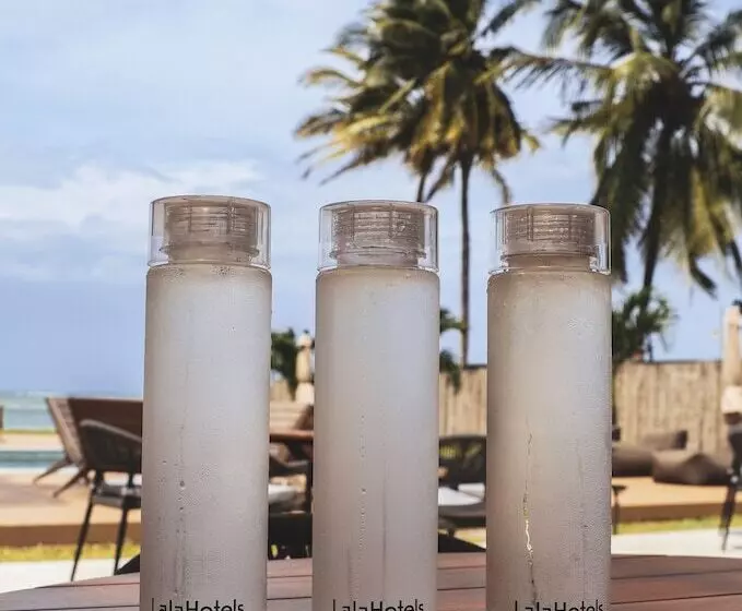 هتل Lalagalu   Beachfront Ecocabins