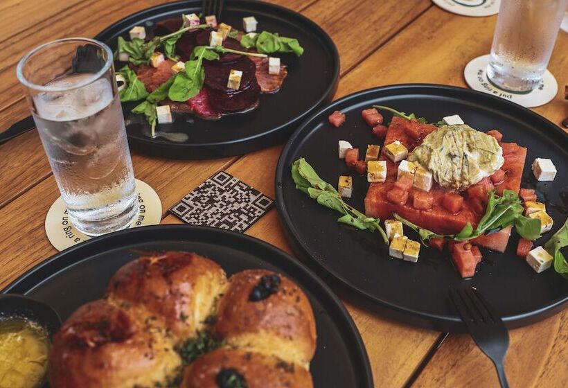 هتل Lalagalu   Beachfront Ecocabins