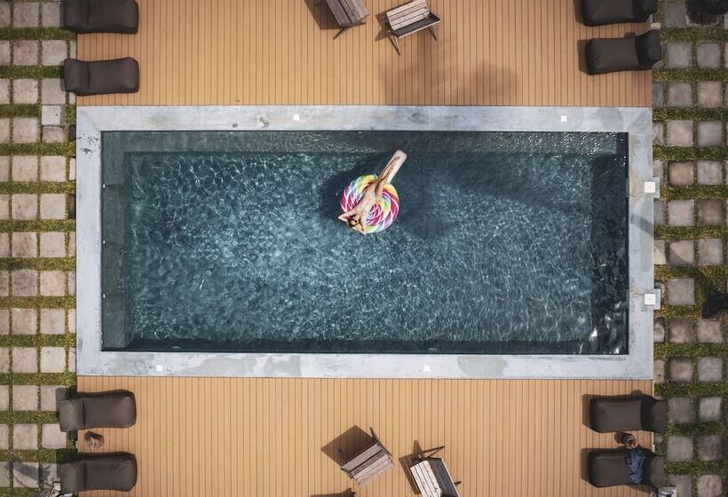 هتل Lalagalu   Beachfront Ecocabins