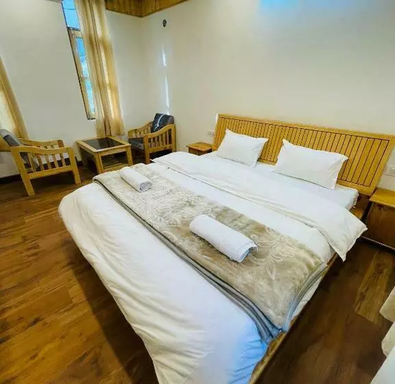 Musafir Hostels Sissu