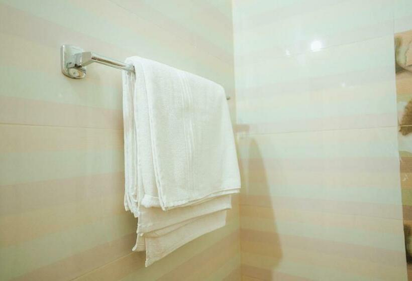 Musafir Hostels Sissu