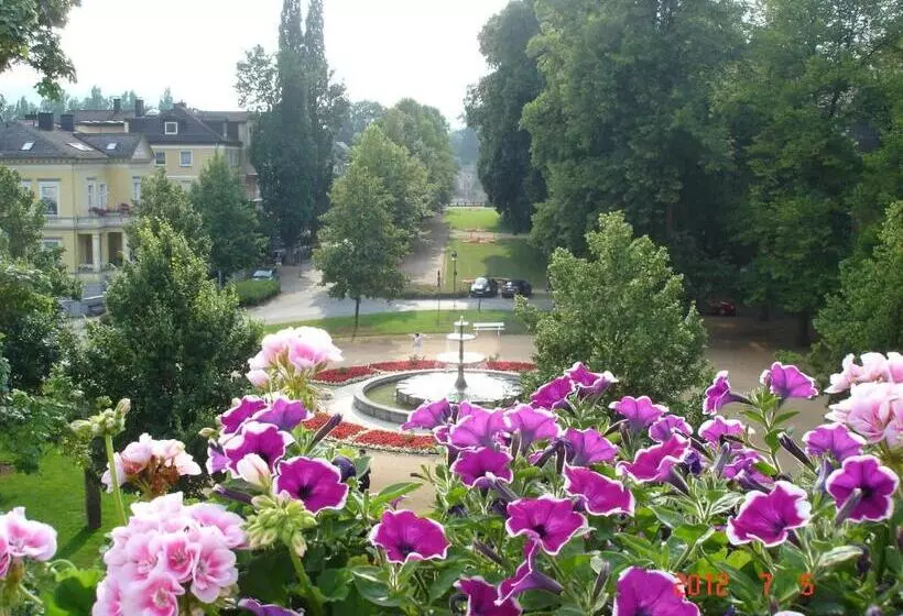 ホテル Alte Villa Schlossblick