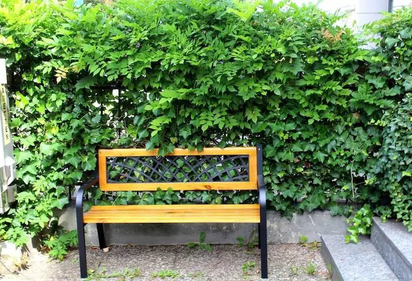 هتل Am Roonplatz