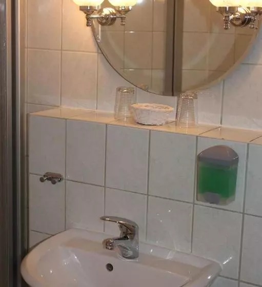 Hotelli Ammerscher Bahnhof