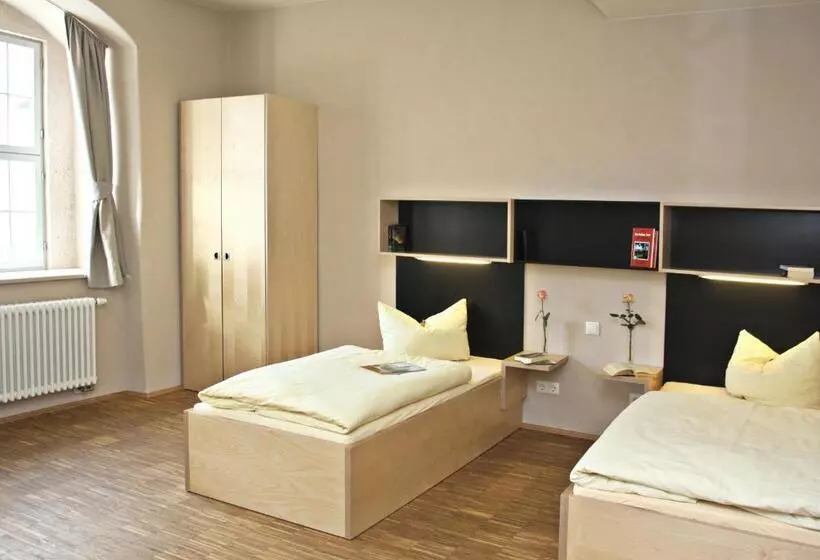 Hotelli Augustinerkloster Gotha Herberge Ggmbh