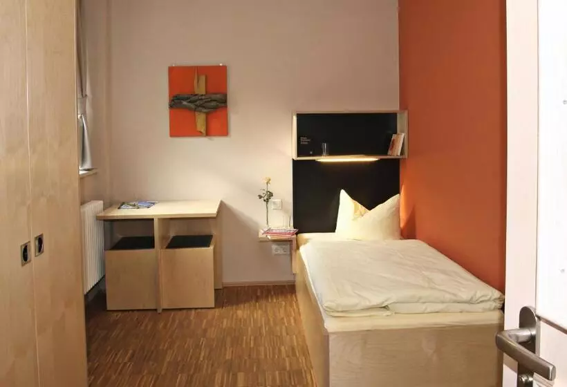 Hotelli Augustinerkloster Gotha Herberge Ggmbh