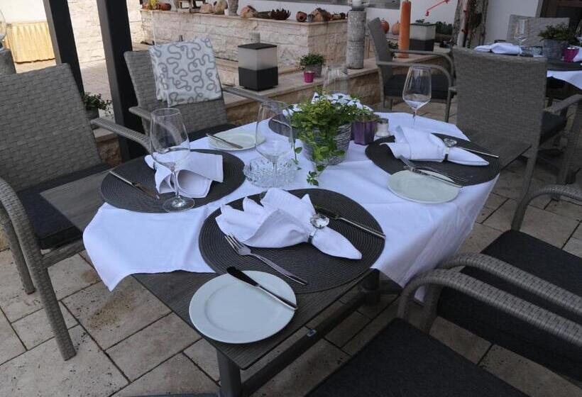 Hotel Bernrieder Hof