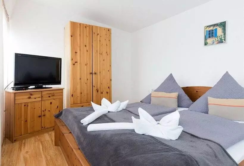 Hotelli Ferienwohnungen Meersburg