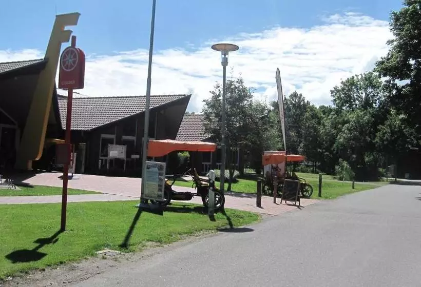 Hotelli Gastehaus Zur Linde