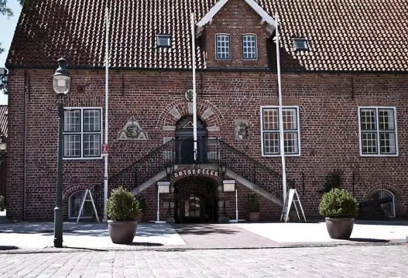 Hotelli Gastehaus Zur Linde