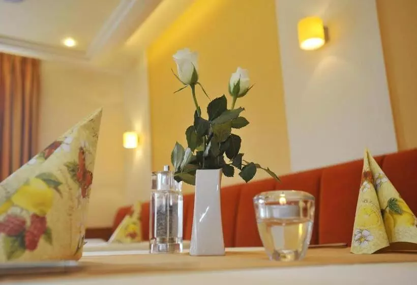 Hotelli Gasthof Rössle