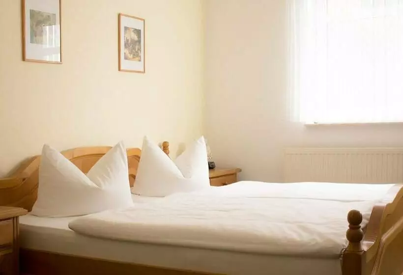 هتل Klostergarten