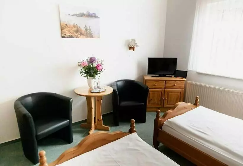 هتل Klostergarten