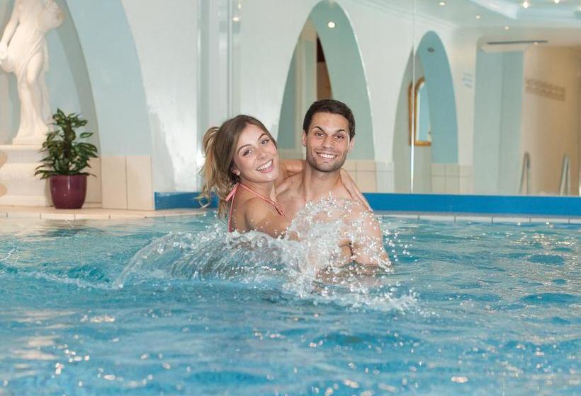 فندق Garniwohlfühlaktiv Kronberg