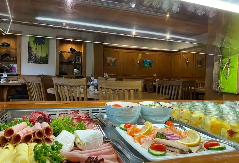ホテル Landgasthof Jostalstüble